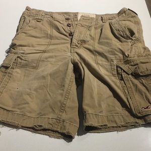 3️⃣for2️⃣0️⃣❗️❗️ Hollister shorts size 32 khaki